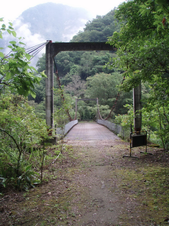 花蓮私房登山步道Top7|親近花蓮的好山好水 征服超美登山步道