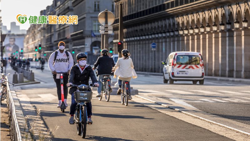 9城市宵禁!法國疫情單日破3萬例 歐洲會議速研擬疫情對策