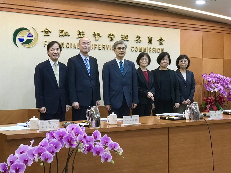 樂天奪得純網銀頭香?三家純網銀各自優勢、籌備進度一次看