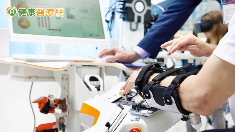 機器人進駐醫療第一線 輔助復健重拾身體自主權