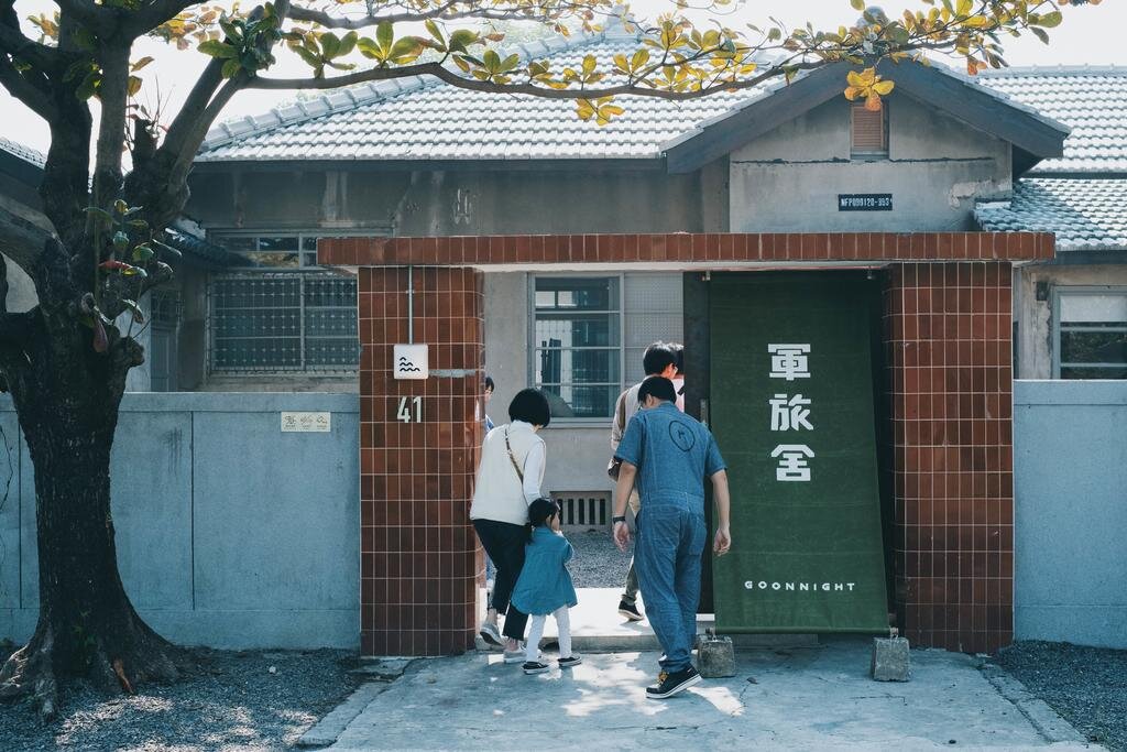 高雄賞櫻景點推薦|搭配市區熱門民宿 來一趟浪漫又有質感的小旅行