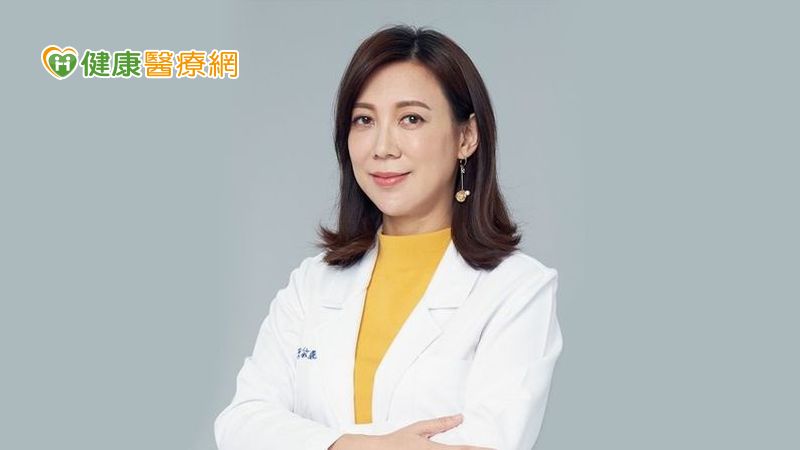 她雙頰毛孔粗大、常泛紅 竟是逾百隻蟲蟲惹的禍