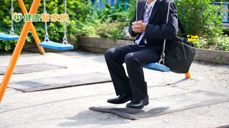 中年失業好憂鬱 就醫之外該如何面對?