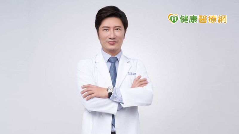 中年男漏尿常飄尿味 高磁能科技助他不再尷尬