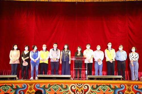 高市議會提前辦母親節慶祝活動   邀明華園再度為媽媽們演出精彩好戲／波新聞