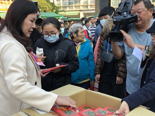 商圈挺農民! 哈瑪星母親節鳳梨料理競賽獎五千 再送兩千斤/波新聞