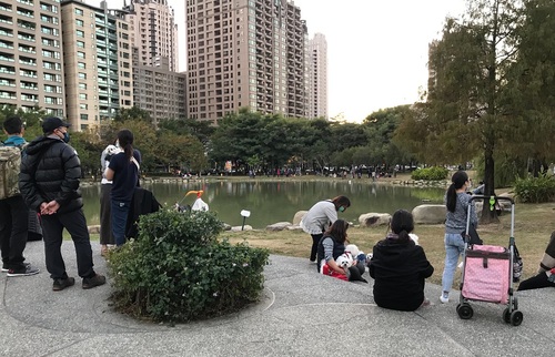 湖濱春秋 樂也無窮/波新聞