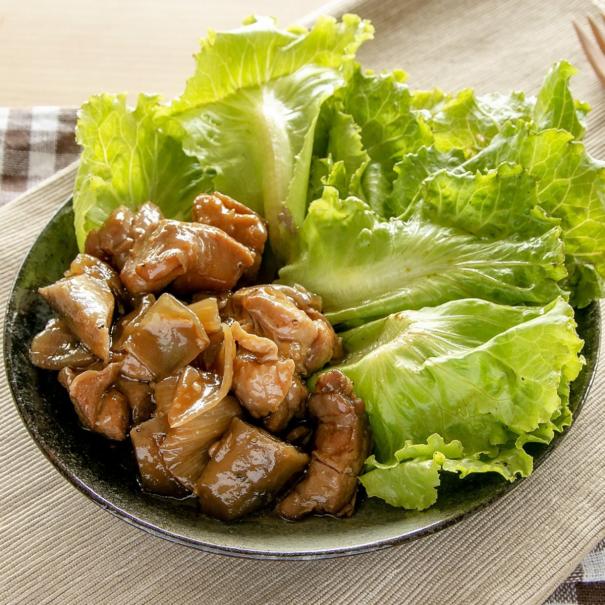 母親節孝親料理推薦-《郭老師養生料理》醬燒豬軟骨