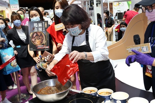 勇媽市長黃敏惠領軍美食嘉義隊全台首發品項博覽會曝光!/波新聞