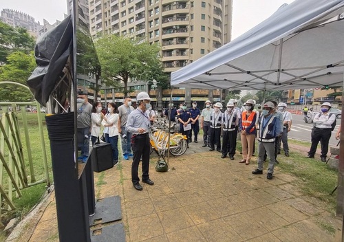 民眾質疑高雄輕軌大南環段通車後運量減少     捷運局澄清／波新聞