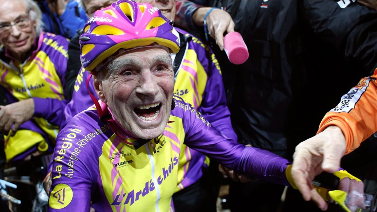 擁有多項 100 歲以上自行車世界紀錄的法國自行車手 Robert Marchand(羅伯特·馬尚),於 5 月 22 日去世,享年 109 歲。圖片來源。