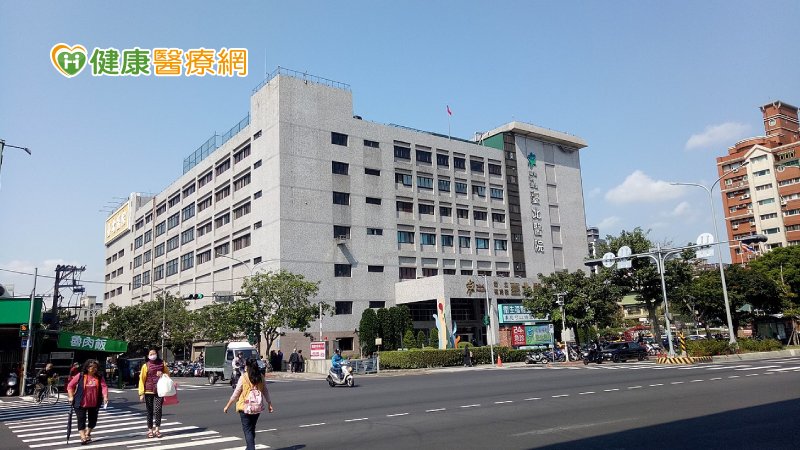醫院戶外帳篷醫療區 網憂醫療不足 部立臺北醫院發聲明