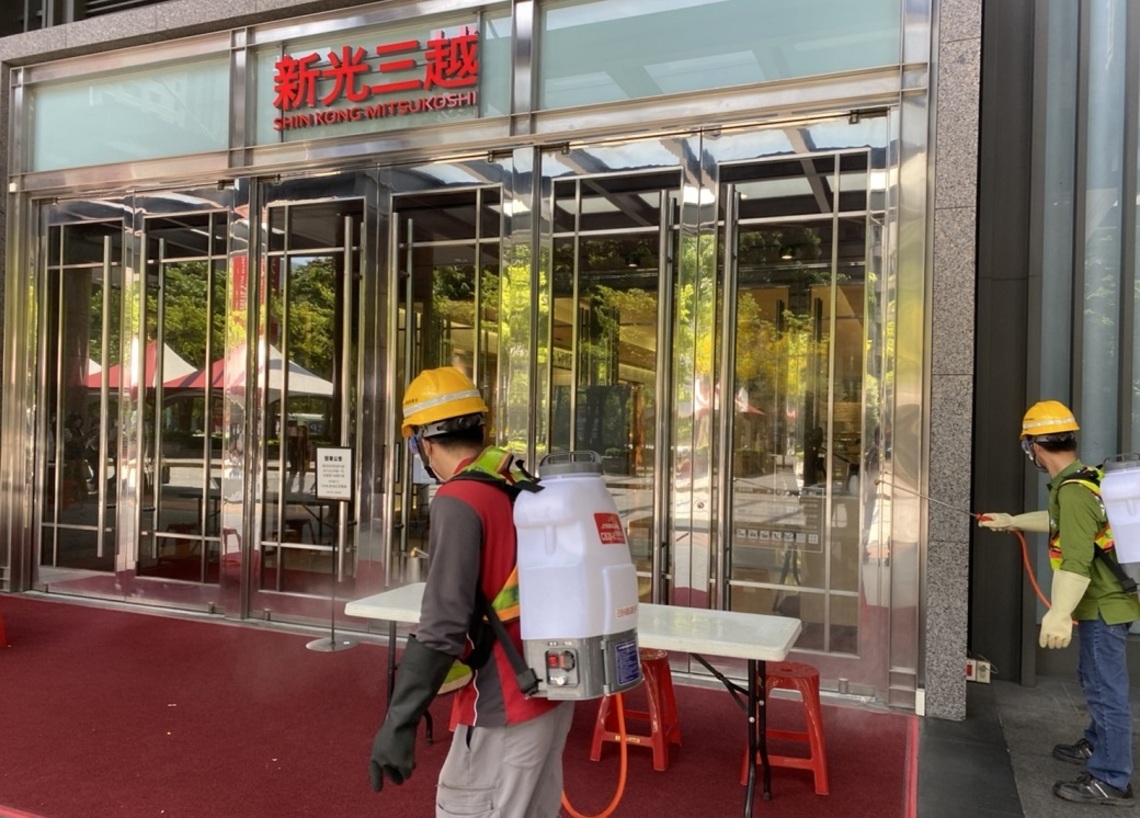台中新光三越櫃姐確診 首波218人快篩、5人PCR 全數陰性/波新聞