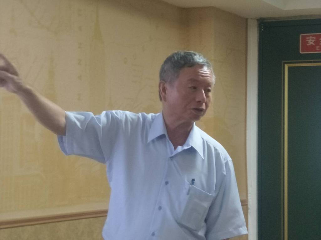 理念說明會先由楊志良教授,報告了加盟共推的理念及政黨政策