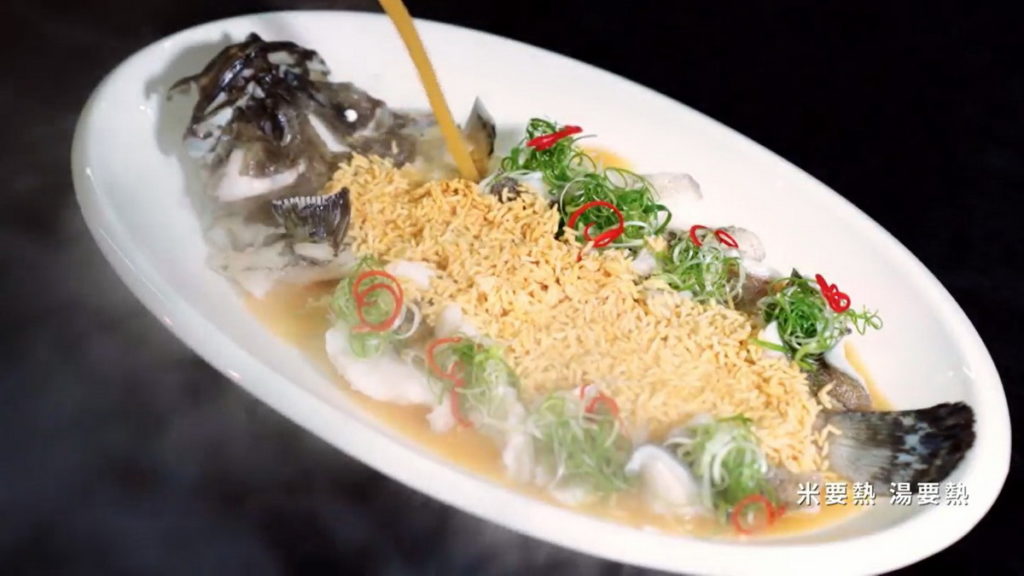 經典粵菜-脆米龍蝦湯浸龍虎斑(圖/料理之王2提供)