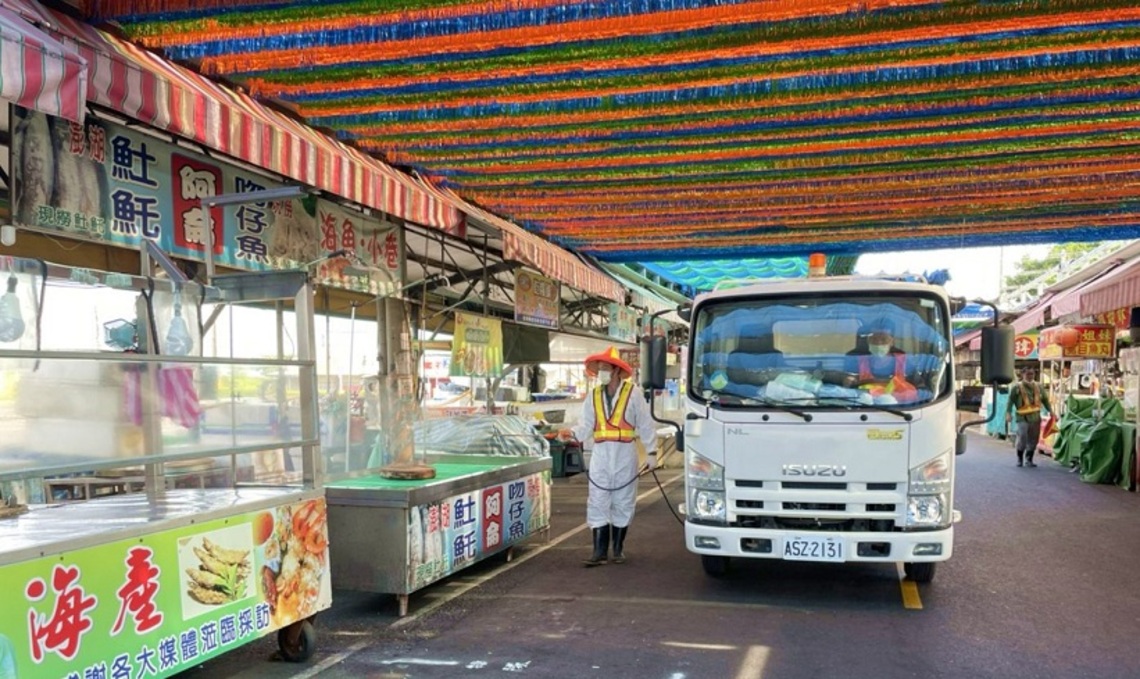 高市府令興達港攤集場休市清消 改進防疫管制計畫始得復業/波新聞
