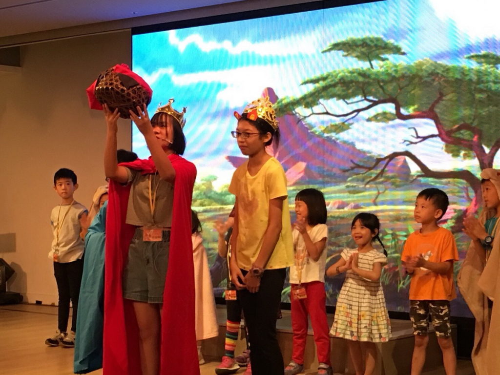 北市客委員會主辦的《風格客家~客英雙語音樂劇夏令營》因應疫情將採線上營隊方式舉辦