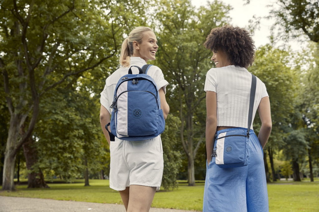 Kipling ACTIVE系列簡單輕巧大容量,隨裝隨拿輕裝上陣