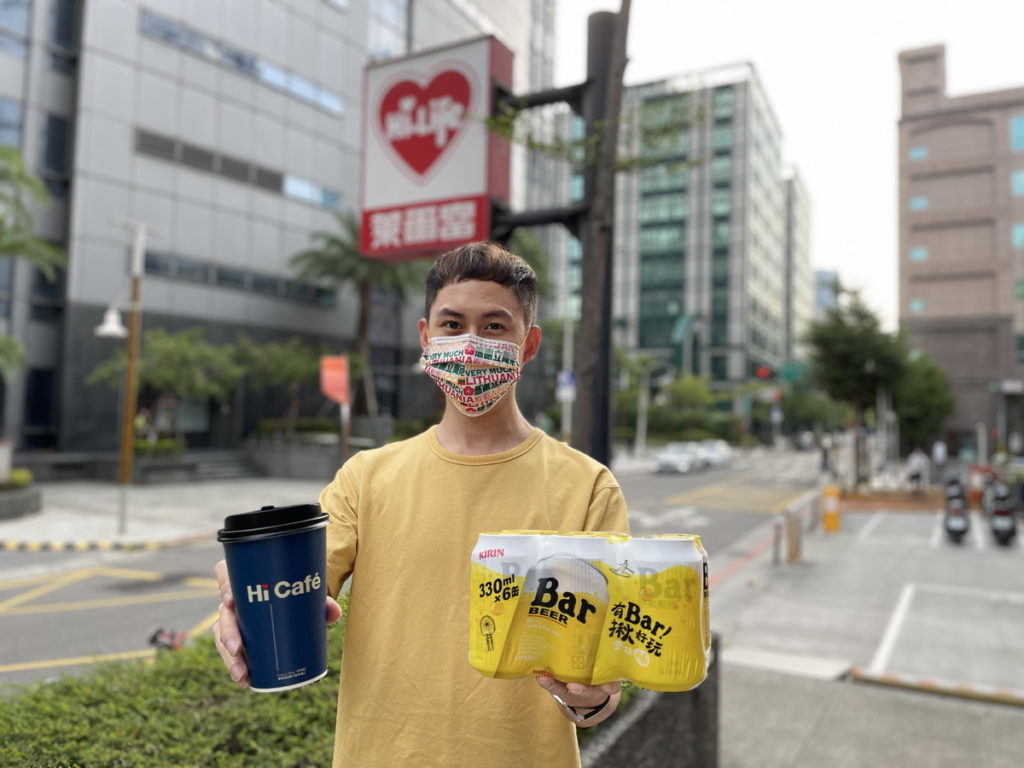 歡慶郭婞淳為台灣奪下東奧首金,萊爾富指定咖啡買一送一、指定啤酒享暢飲優惠77折