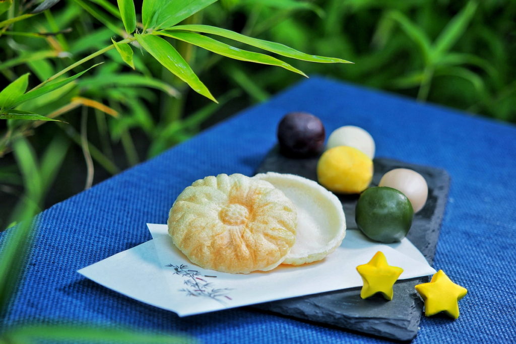 相思最中餅・Love from Monaka