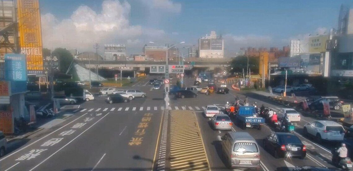 台南6交通雍塞路段改善號誌/波新聞