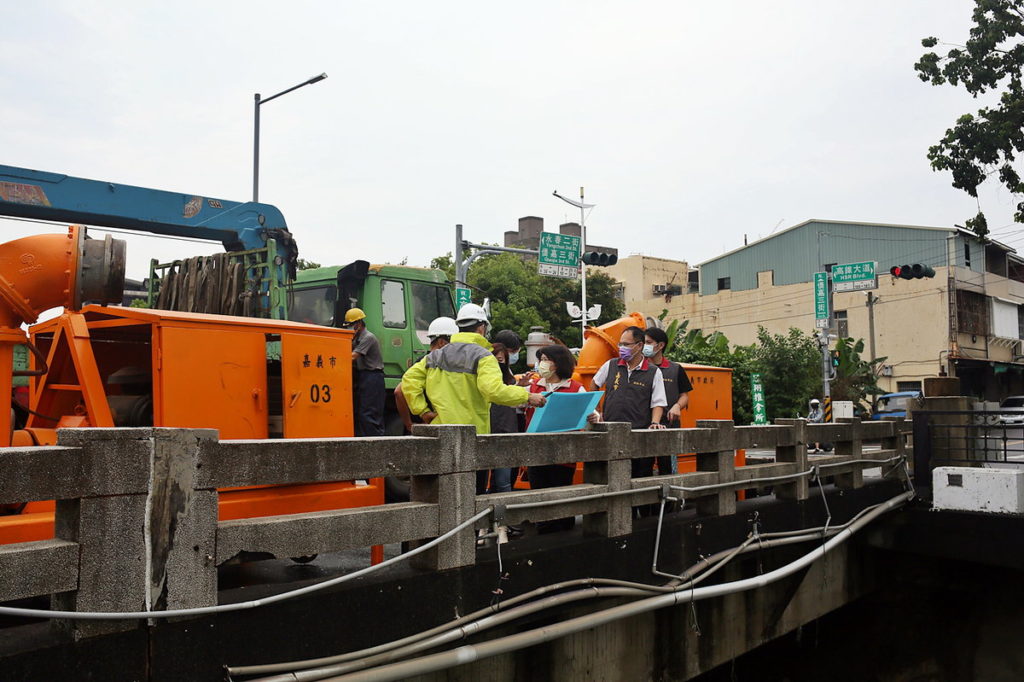黃敏惠市長視察永春橋