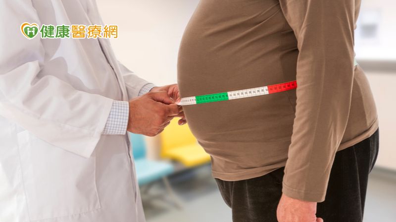 居家辦公另類「腹擔」　就醫才知血管嚴重堵塞