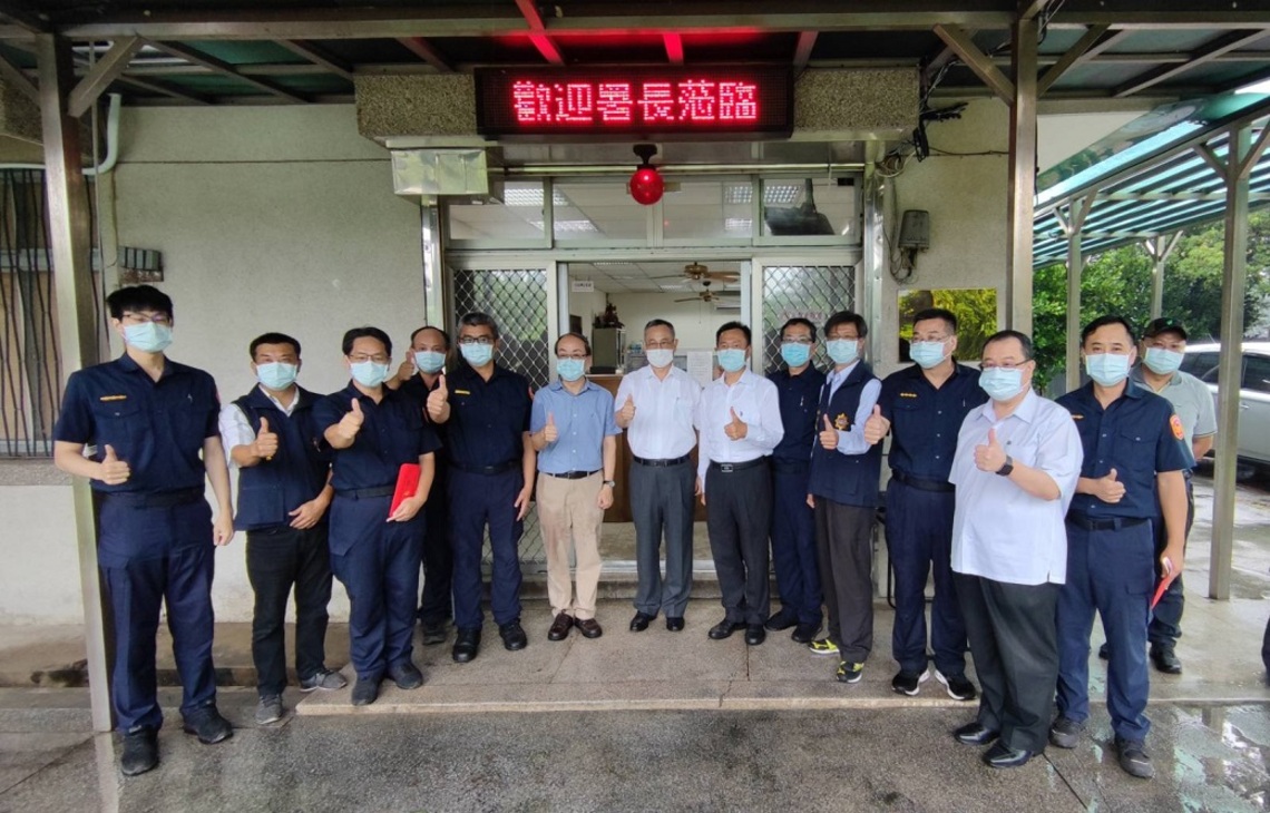 父親節前夕 警政署長陳家欽特地南下慰勉同仁並頒發滅鼠專案破案獎金/波新聞