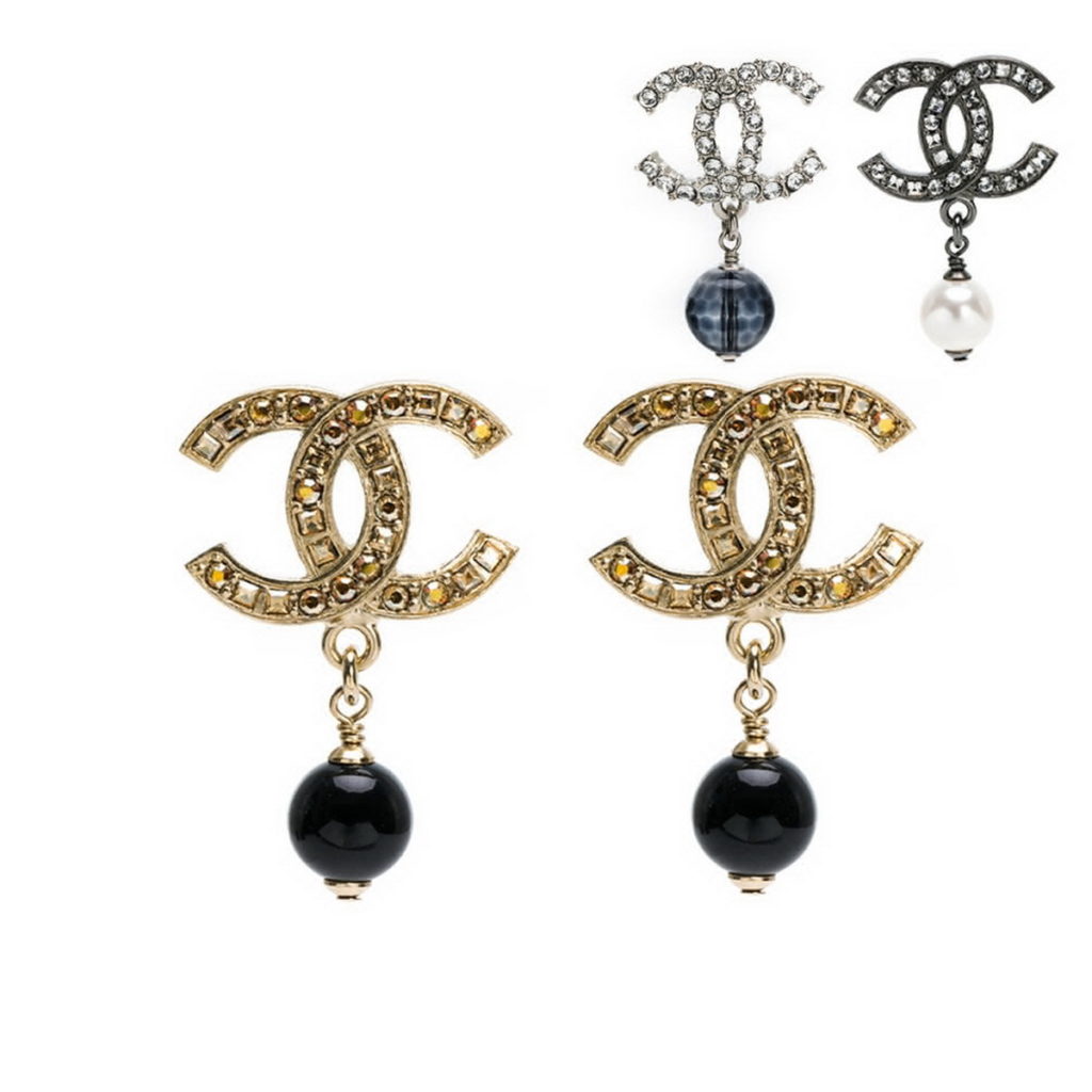【CHANEL 香奈兒】經典雙C耳環,活動價19,520元。