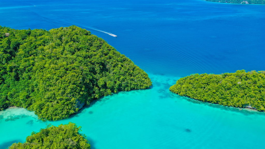 帛琉天然生態景觀牛奶湖-可樂旅遊提供