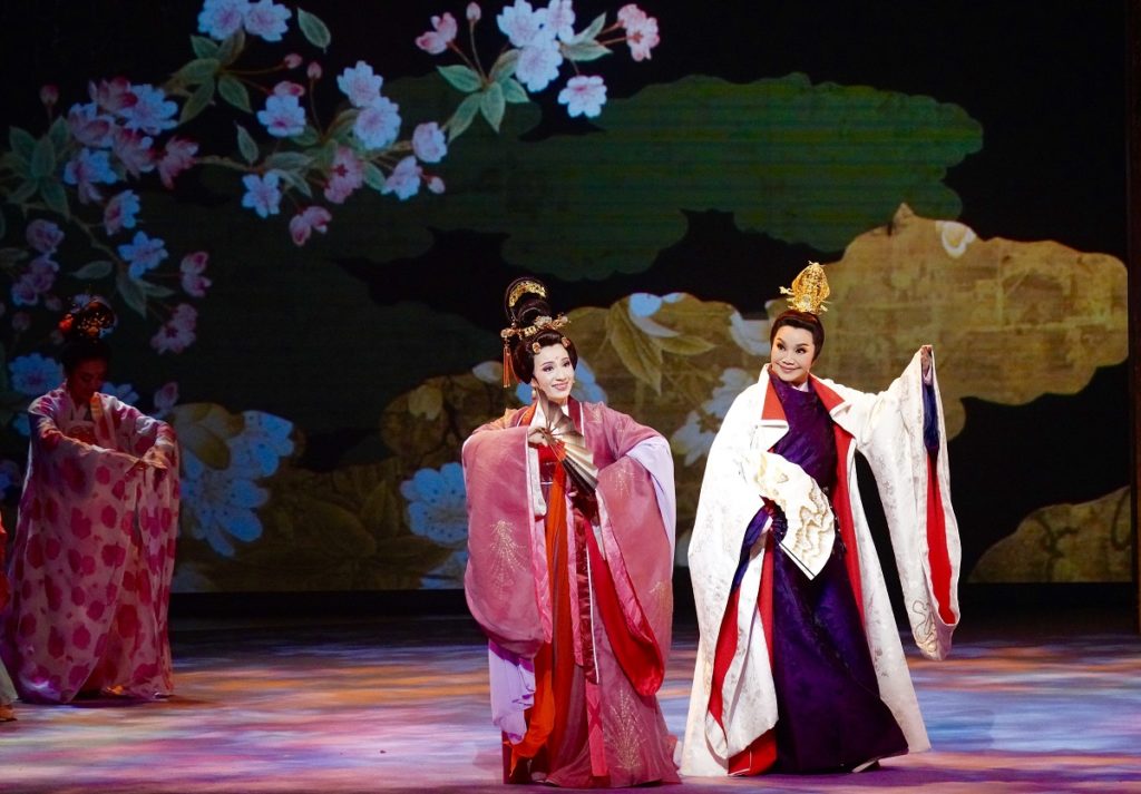 唐美雲歌仔戲團《光華之君》劇照(圖/歌劇院提供)