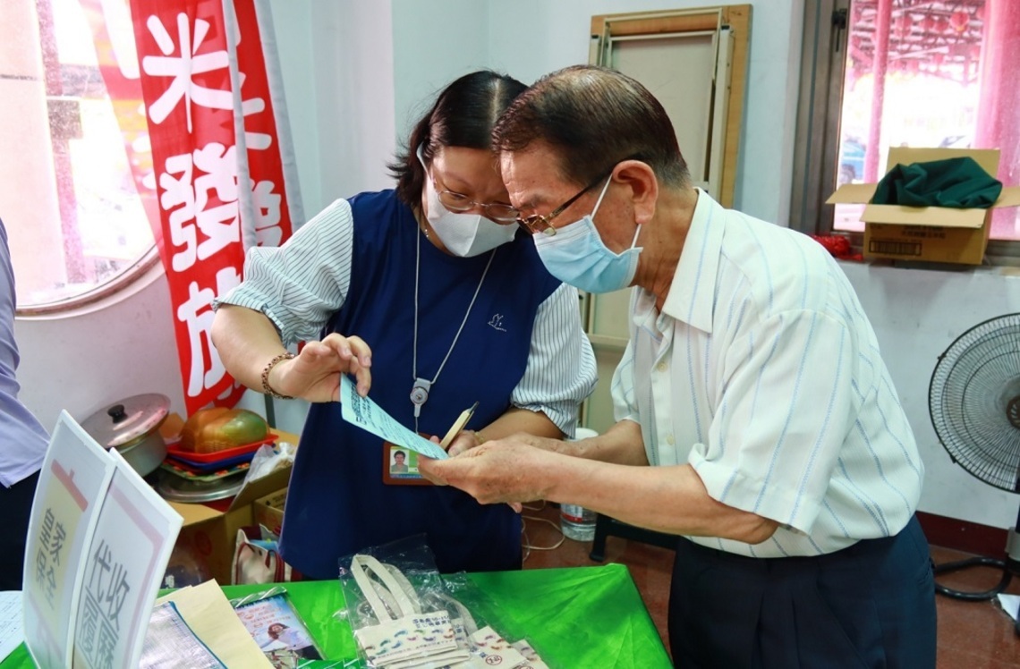 企業每續僱高齡者1人      最高可領25萬8千元補助／波新聞