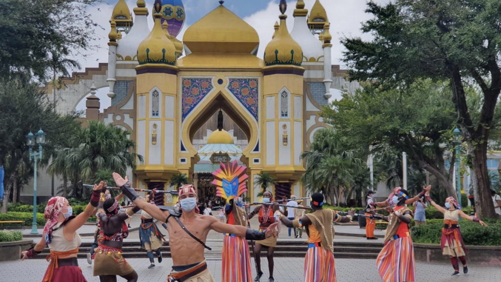 暑假進入倒數計時,六福村暑期限定中學生優惠399元(原價999元),將於8月31日截止。圖 六福村提供