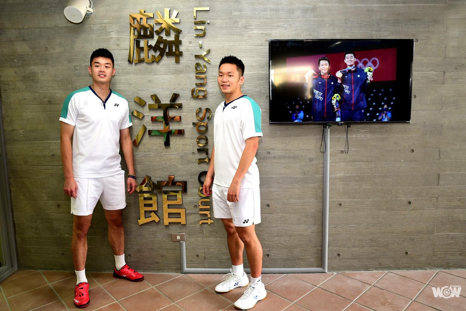 《羽球》王齊麟/李洋光榮返校 中山國中羽球館命名「麟洋館」