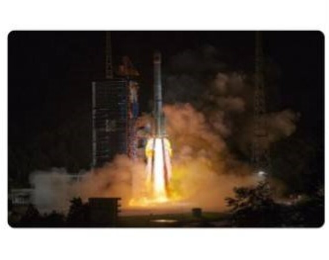 中國成功發射通信技術試驗衛星七號