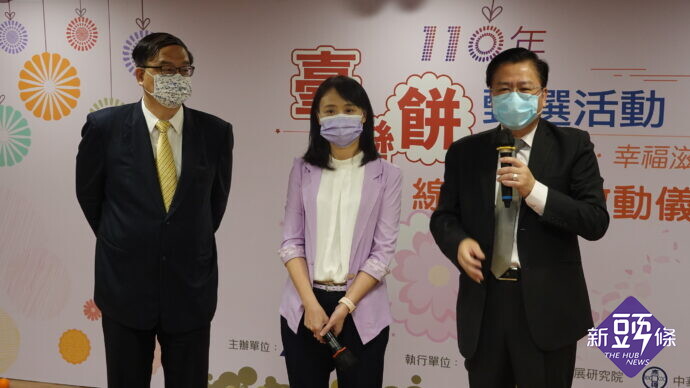 ▲圖：記者會問答，（左起）財團法人商業發展研究院王建彬代理院長、經濟部商業司蘇文玲司長、全國商業總會許舒博理事長。（圖∕記者張辰卿攝）