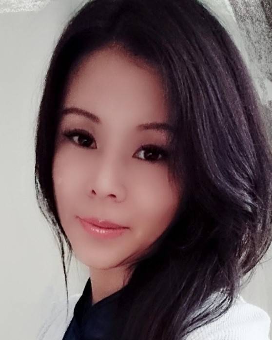 美女畫家李蕙瑾