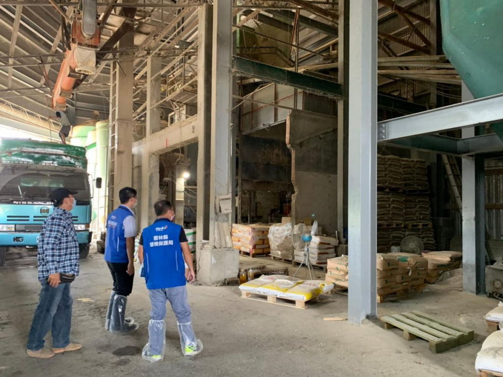 當豬和廚餘說掰掰後，透過豬隻成長歷程配套精準營養飼料和輔助食材調配，更能精確控制生長速度、穩定屠體品質