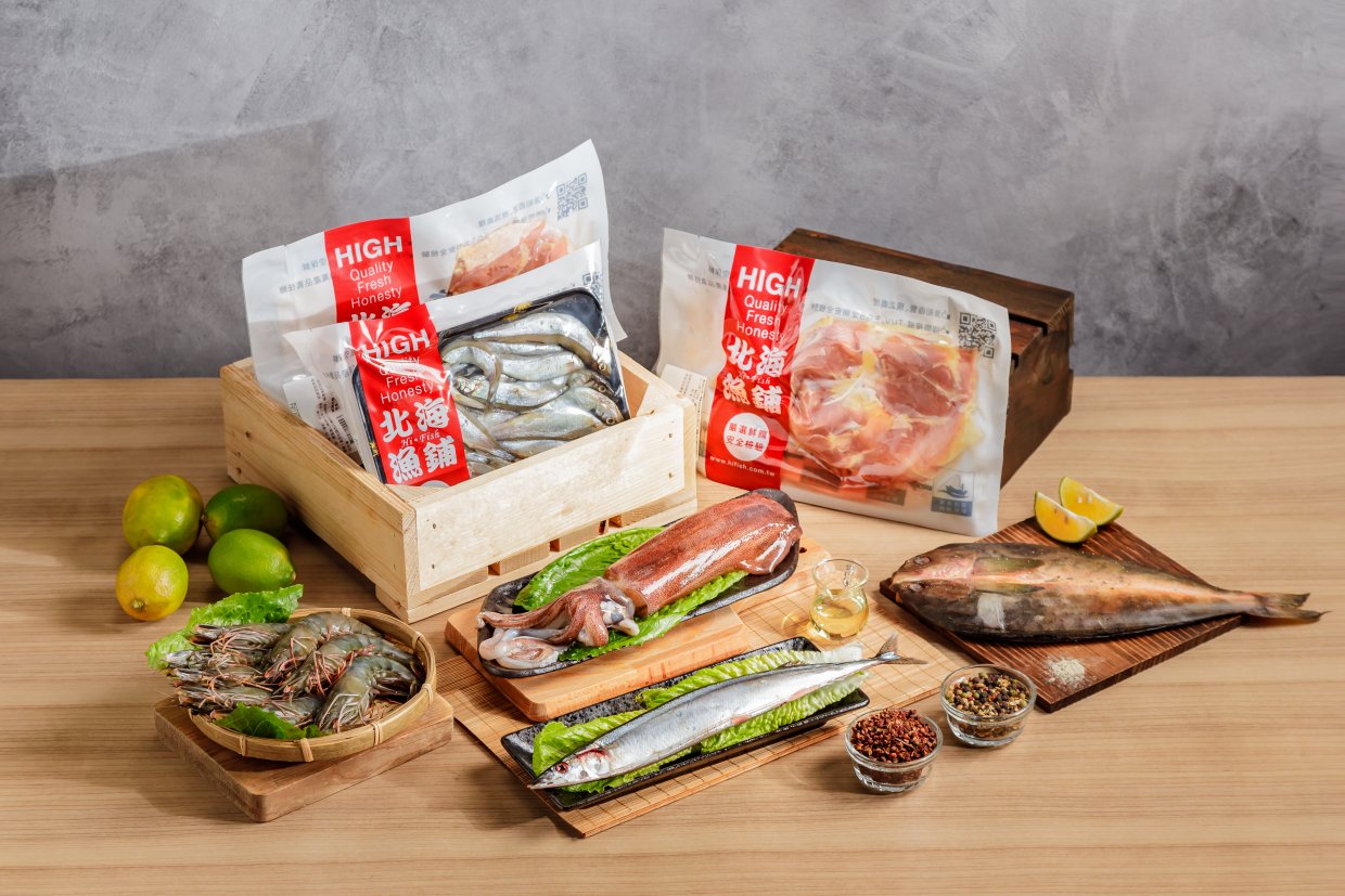 《北海漁鋪》獨家海陸烤肉箱 (3~4人份),奧丁丁獨家優惠價:$1,300 / 箱。