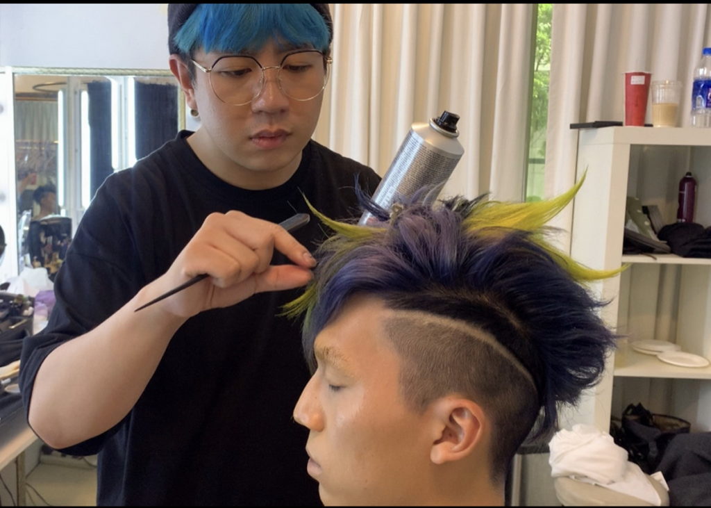 弘光妝品碩士生劉浩宇在疫情期間努力創作