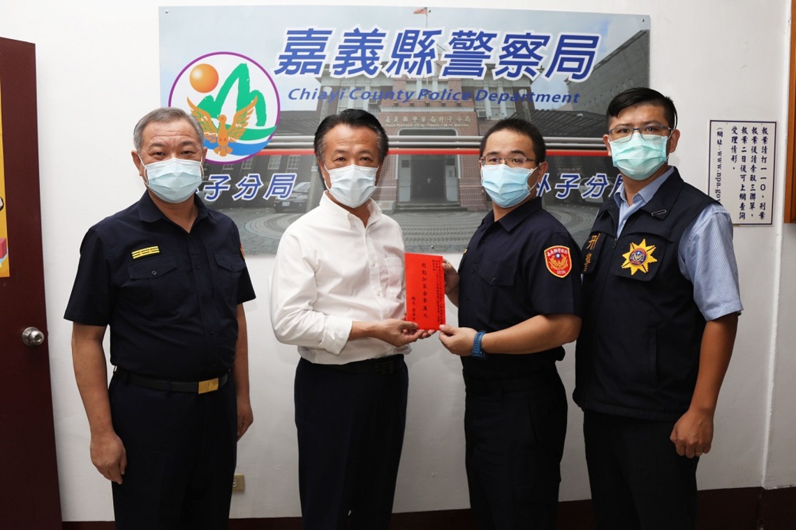 嘉義縣警4小時火速偵破毒鴛鴦搶案 /波新聞