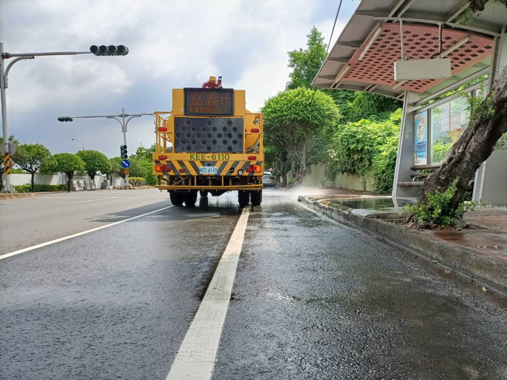 環境保護局洗街車