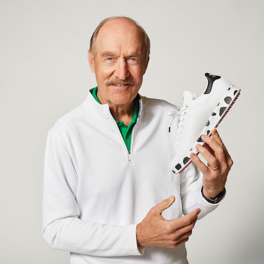 adidas Golf 以「美國乳牛之州」為靈感，與Stan Smith聯手設計限量鞋款，紀念高球「萊德盃」賽事
