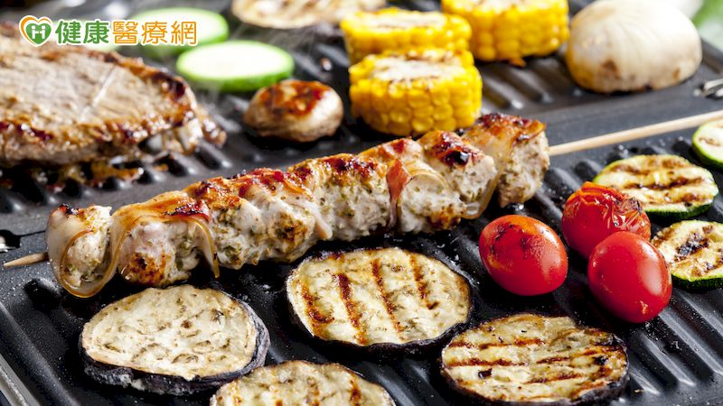 居家烤肉小心一氧化碳中毒! 急診醫列「奪命症狀」