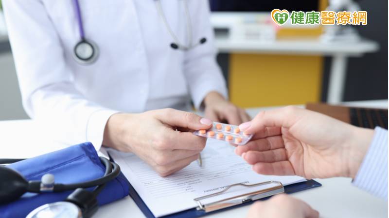 服用高血壓藥不能吃香蕉、葡萄柚? 藥師解析飲食禁忌