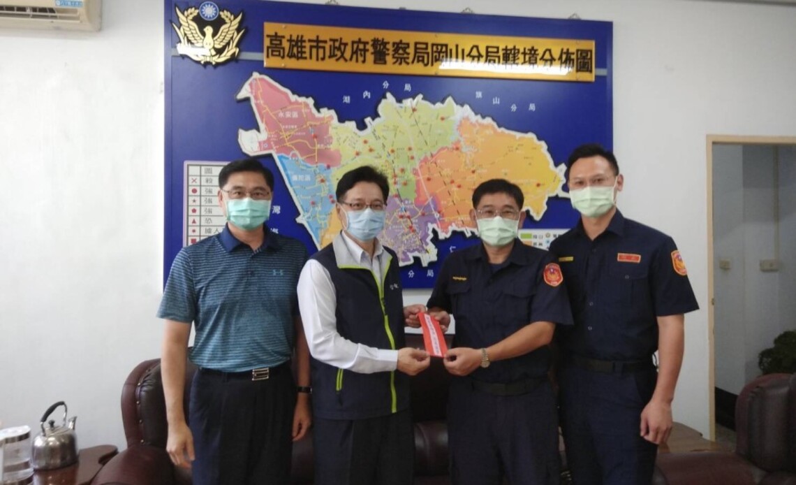 高雄岡山警分局破獲纜線失竊案    台電高雄區處頒發獎勵金