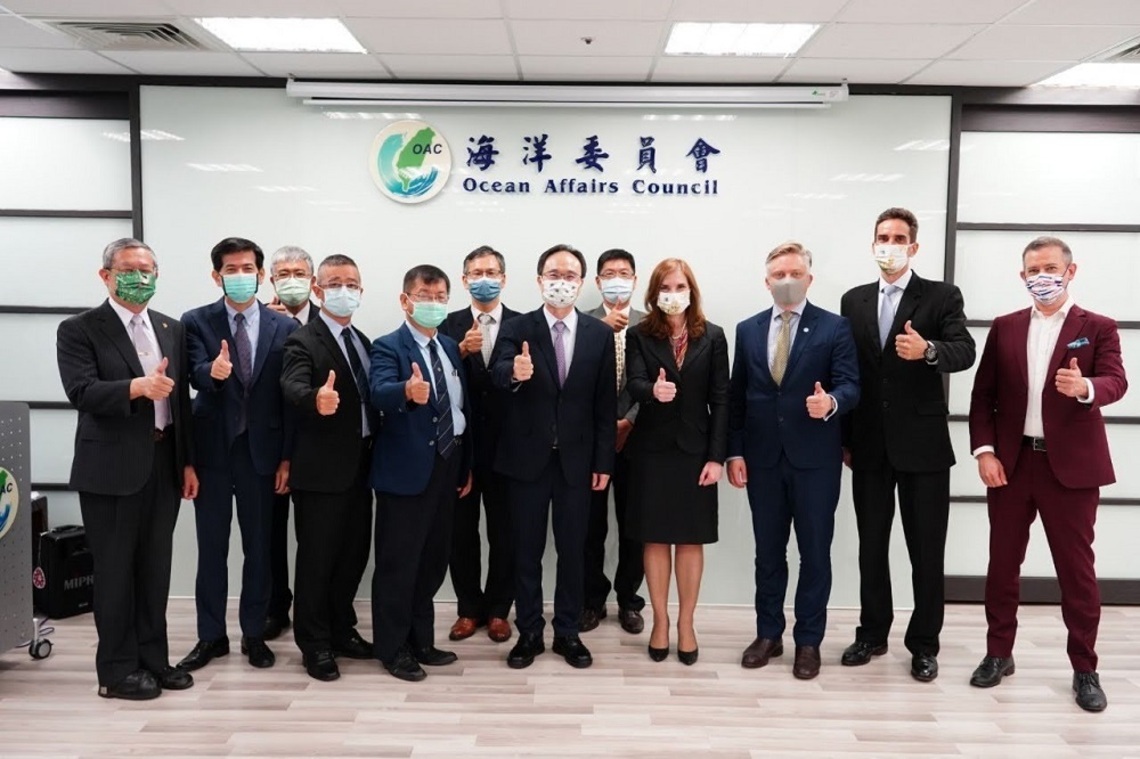 澳洲辦事處露珍怡代表拜會海委會 期待臺澳深化合作