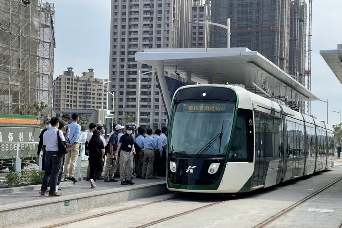 高雄輕軌C17-C20完成初勘    大圓環線通車目標持續邁進