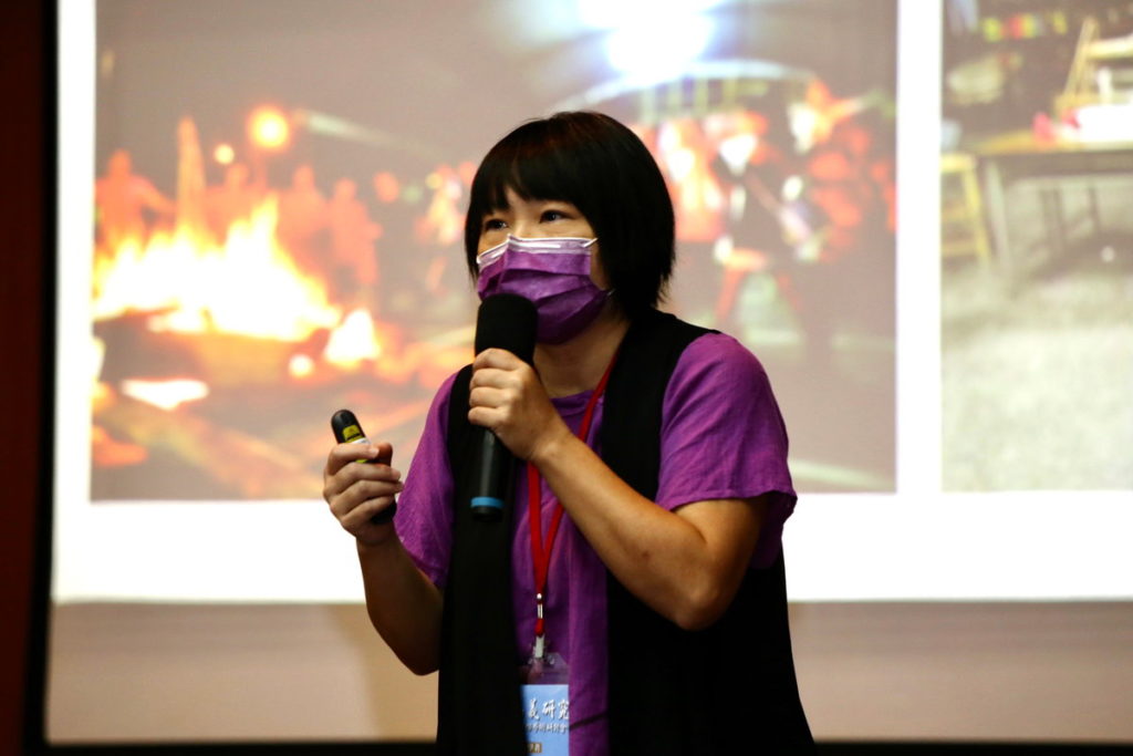 賴麗君導演與會分享「回嘉藕遇-〈老鷹之手〉鏡頭後故事」。