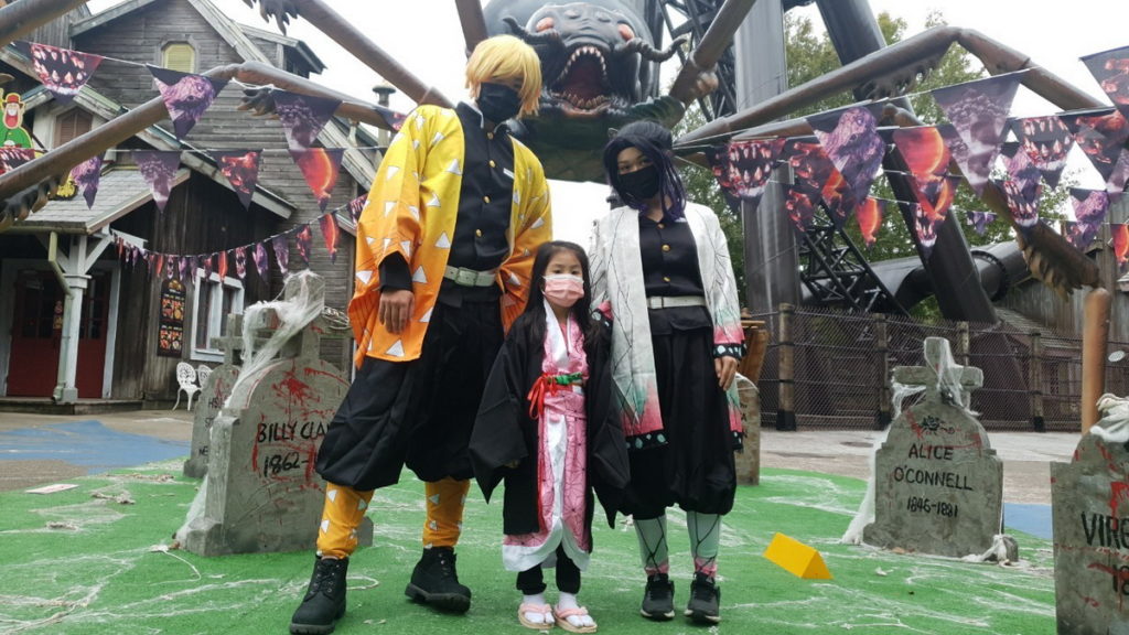 遊客Cosplay入園,體驗萬聖節樂趣。圖 六福村提供